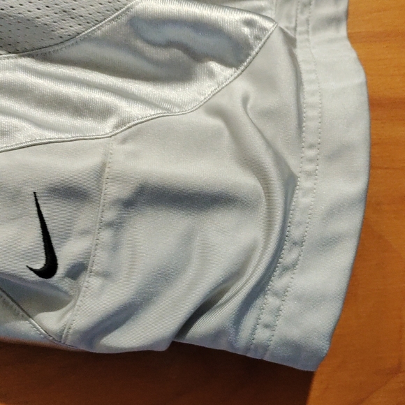 ✨Nike men's size medium gray basketball shorts - Picture 4 of 6